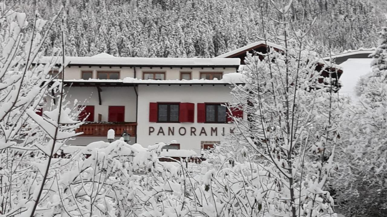 Hotel Garni Panoramik St. Ulrich in Gröden Exterior foto